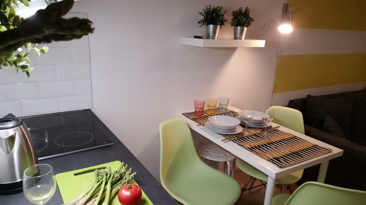 Lemon House Apartment กดัญสก์ ภายนอก รูปภาพ